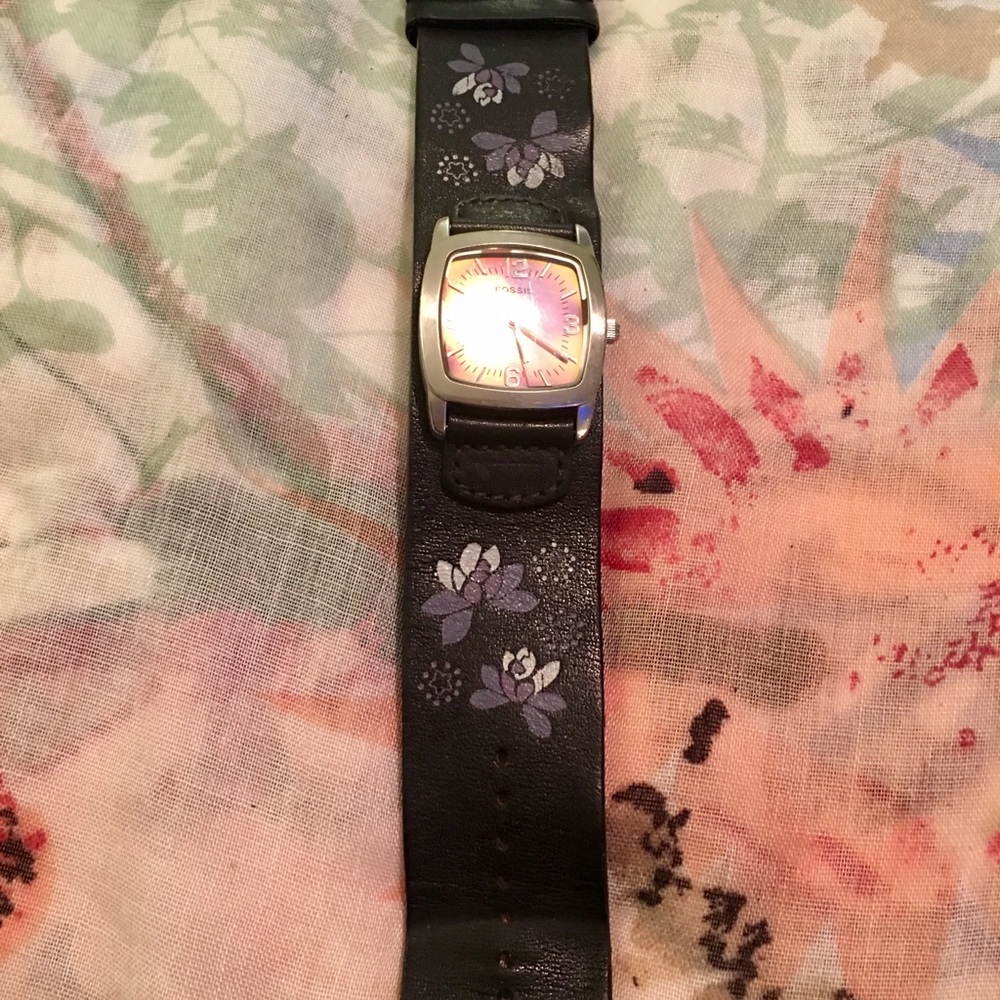 🌺2/$10🌺 Fossil Watch